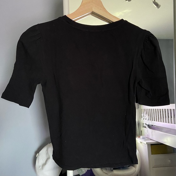 NWOT Popular 21 Puffy Sleeve Top Size Medium - Picture 4 of 4